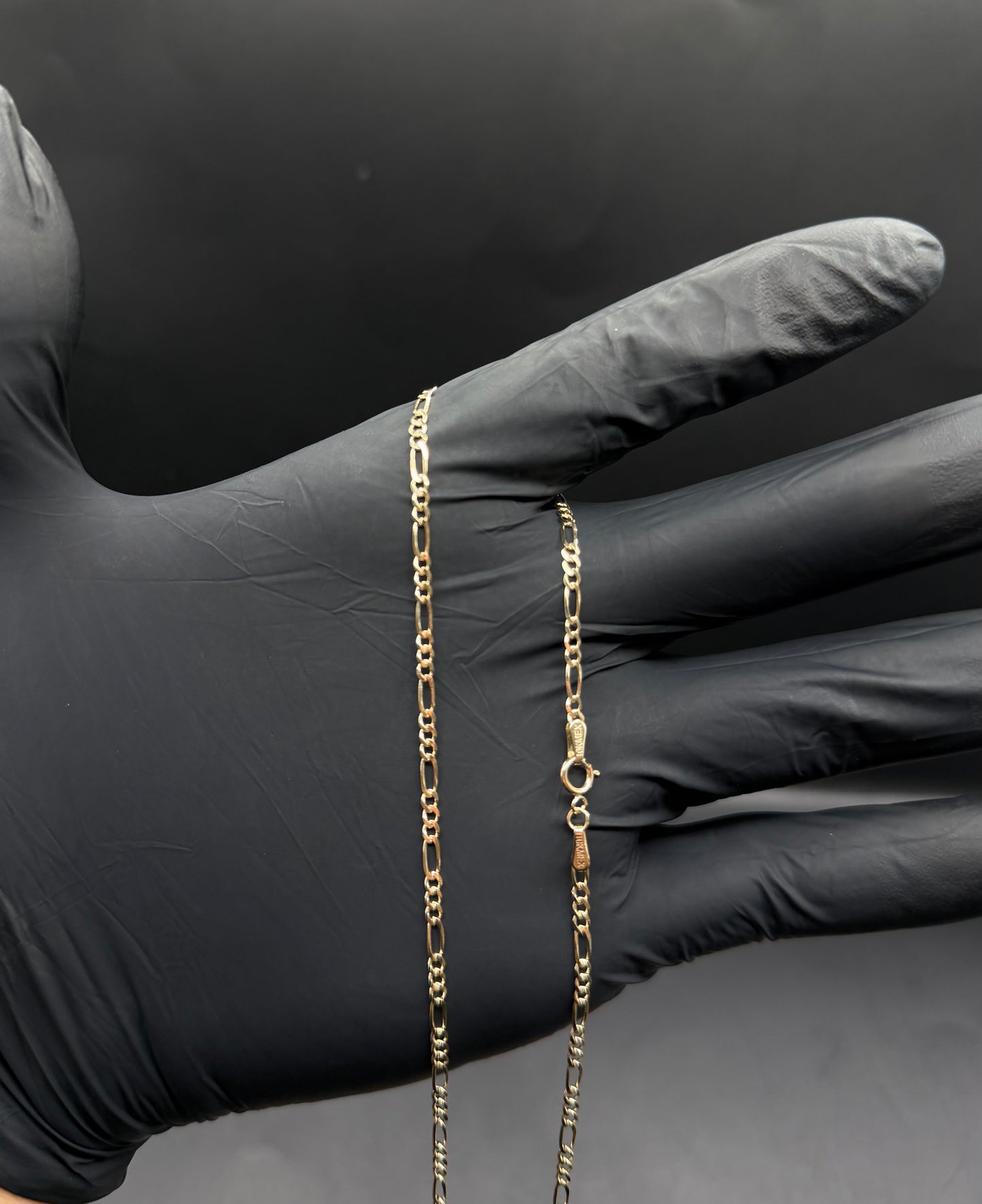 10k Gold Figaro Necklace 2.5mm