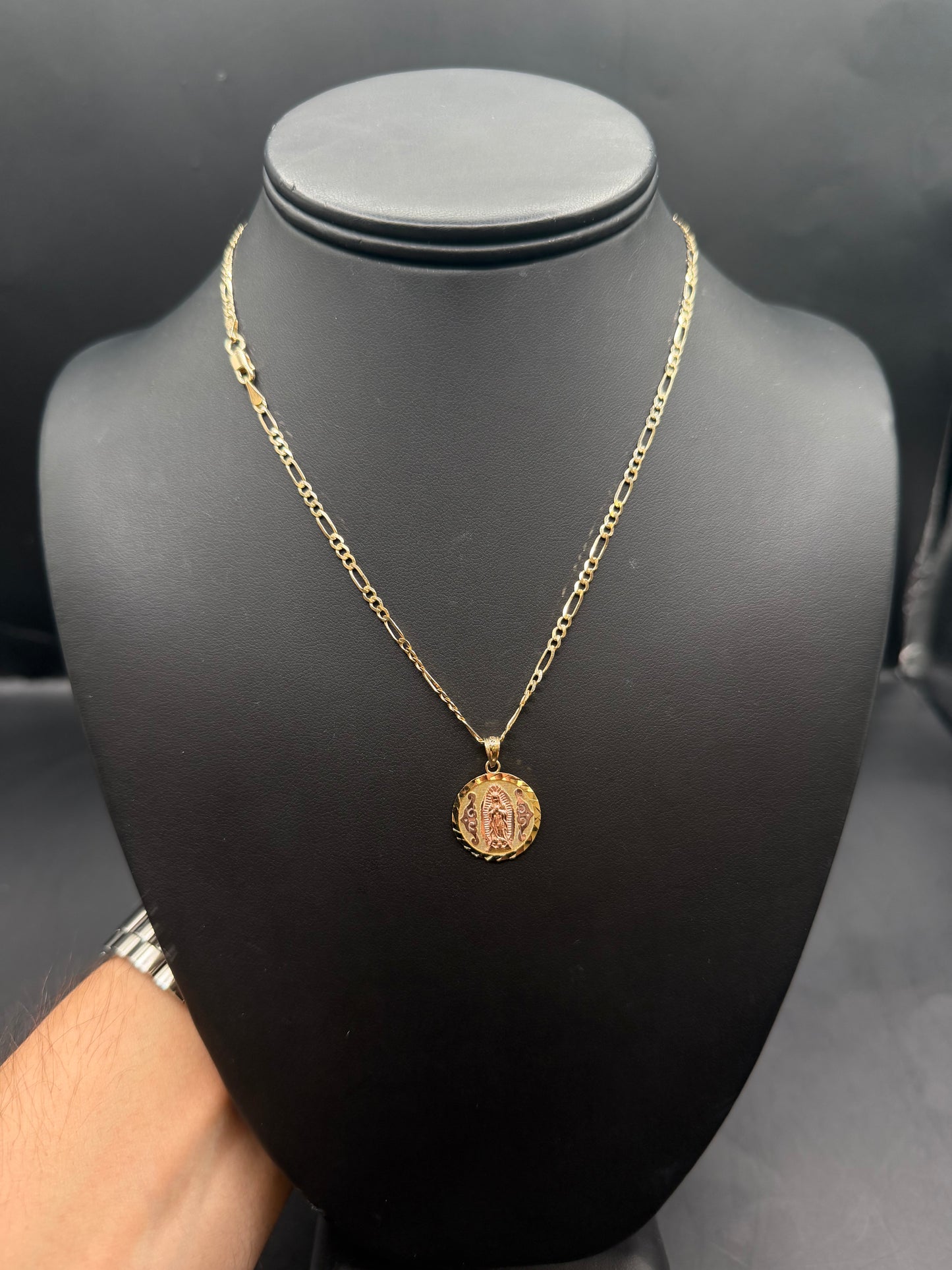 10k Gold Virgin Mary Pendant with 16" Figaro Necklace Set
