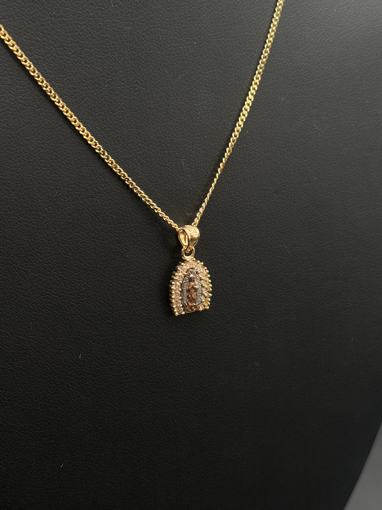 10k Gold Virgin Mary Pendant with 22" Cuban Necklace Set