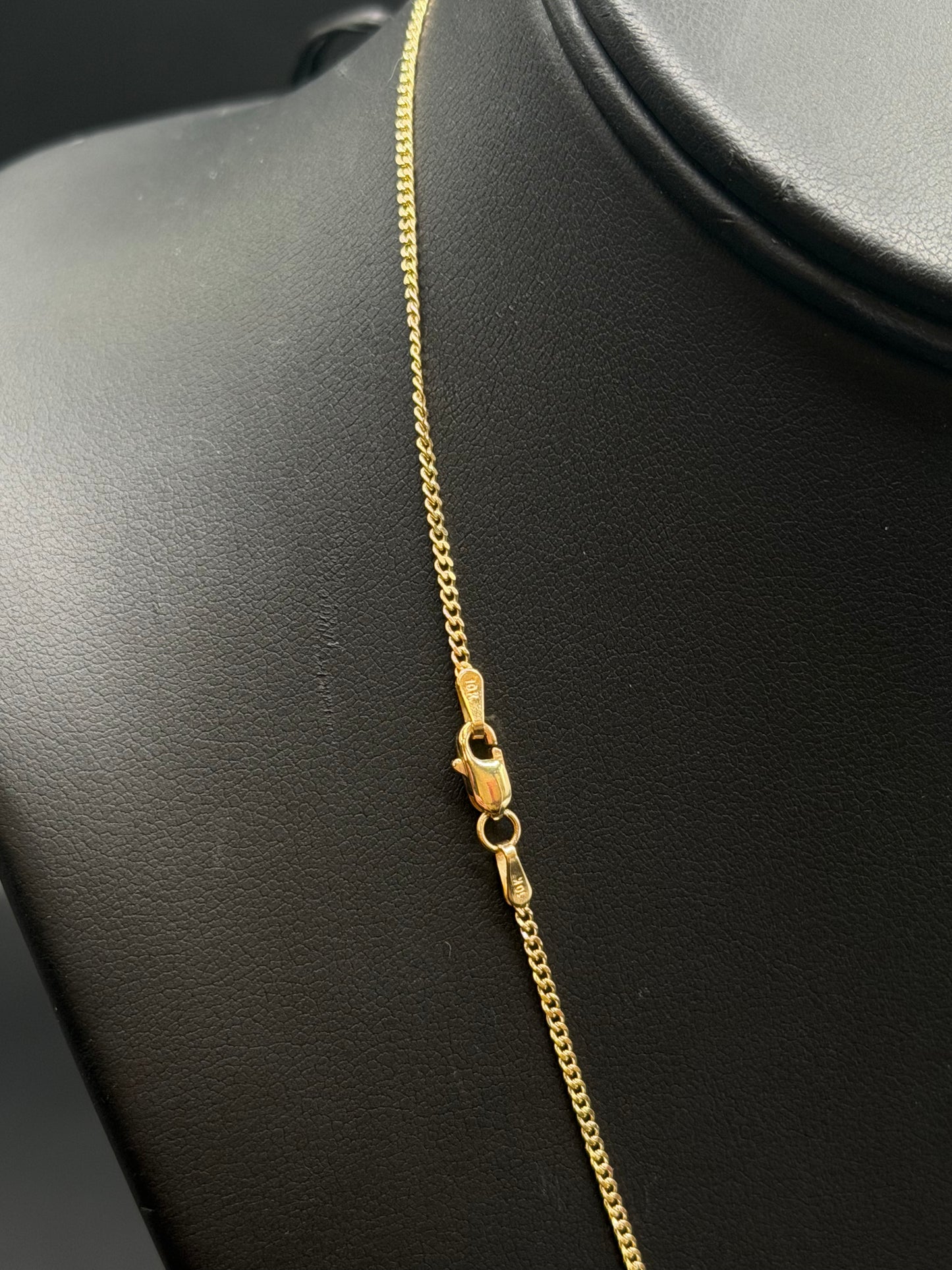 10k Gold Virgin Mary Pendant with 22" Cuban Necklace Set
