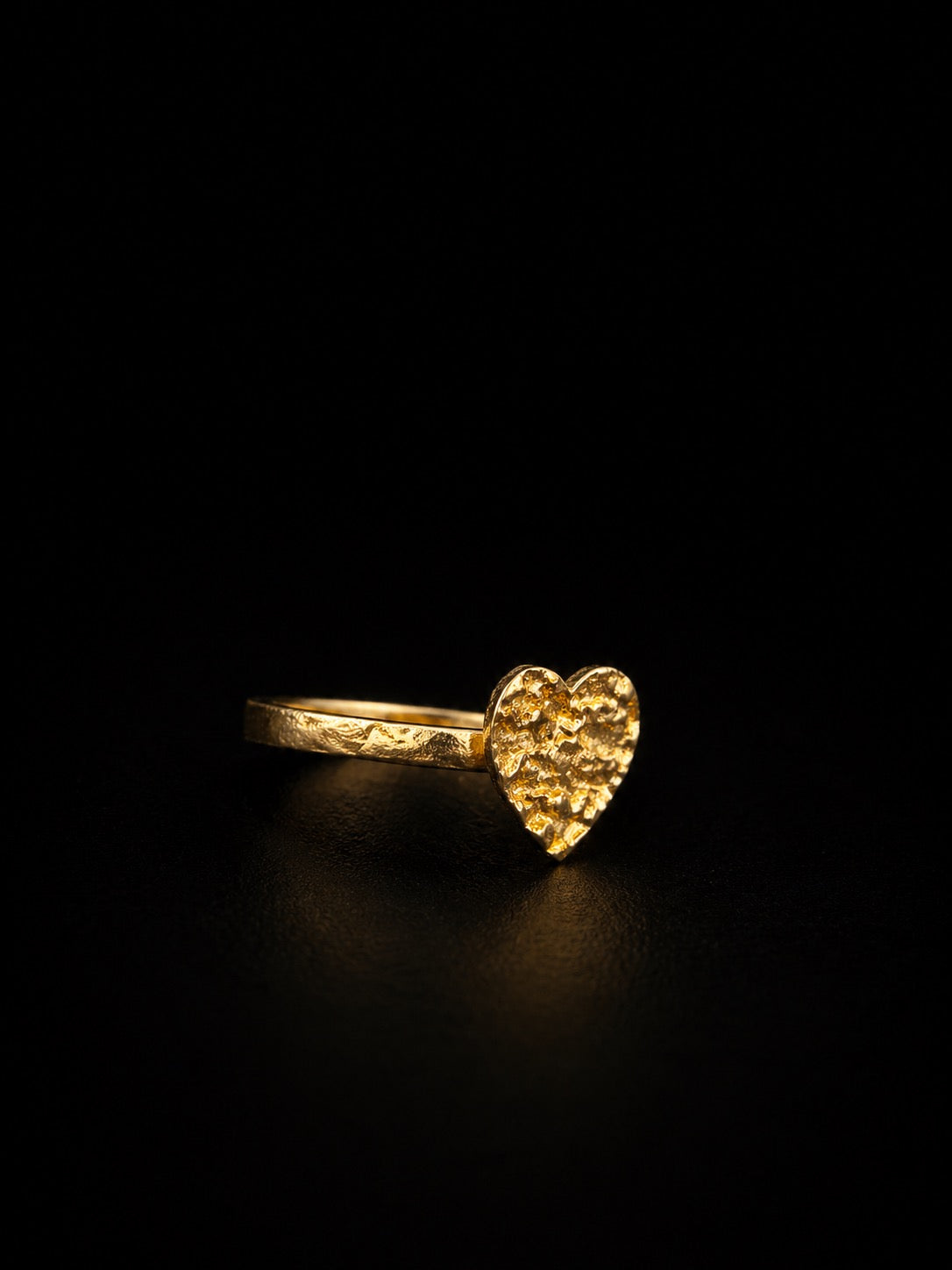 10k Gold Flat Heart Nugget Ring