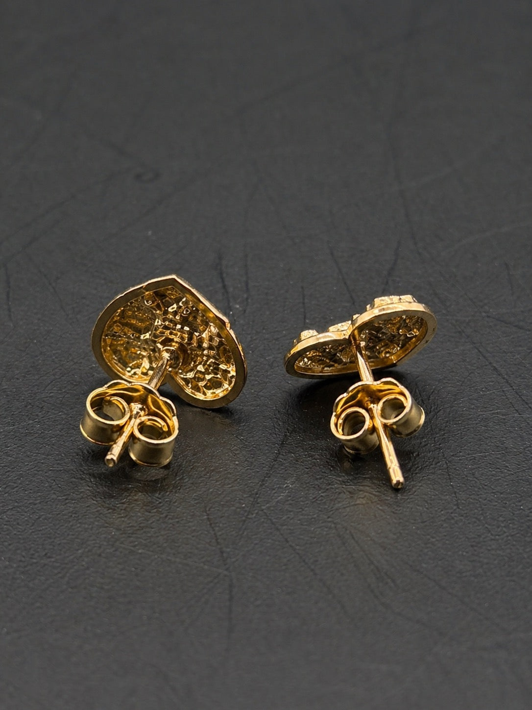 10k Gold Medium Heart Nugget Earrings