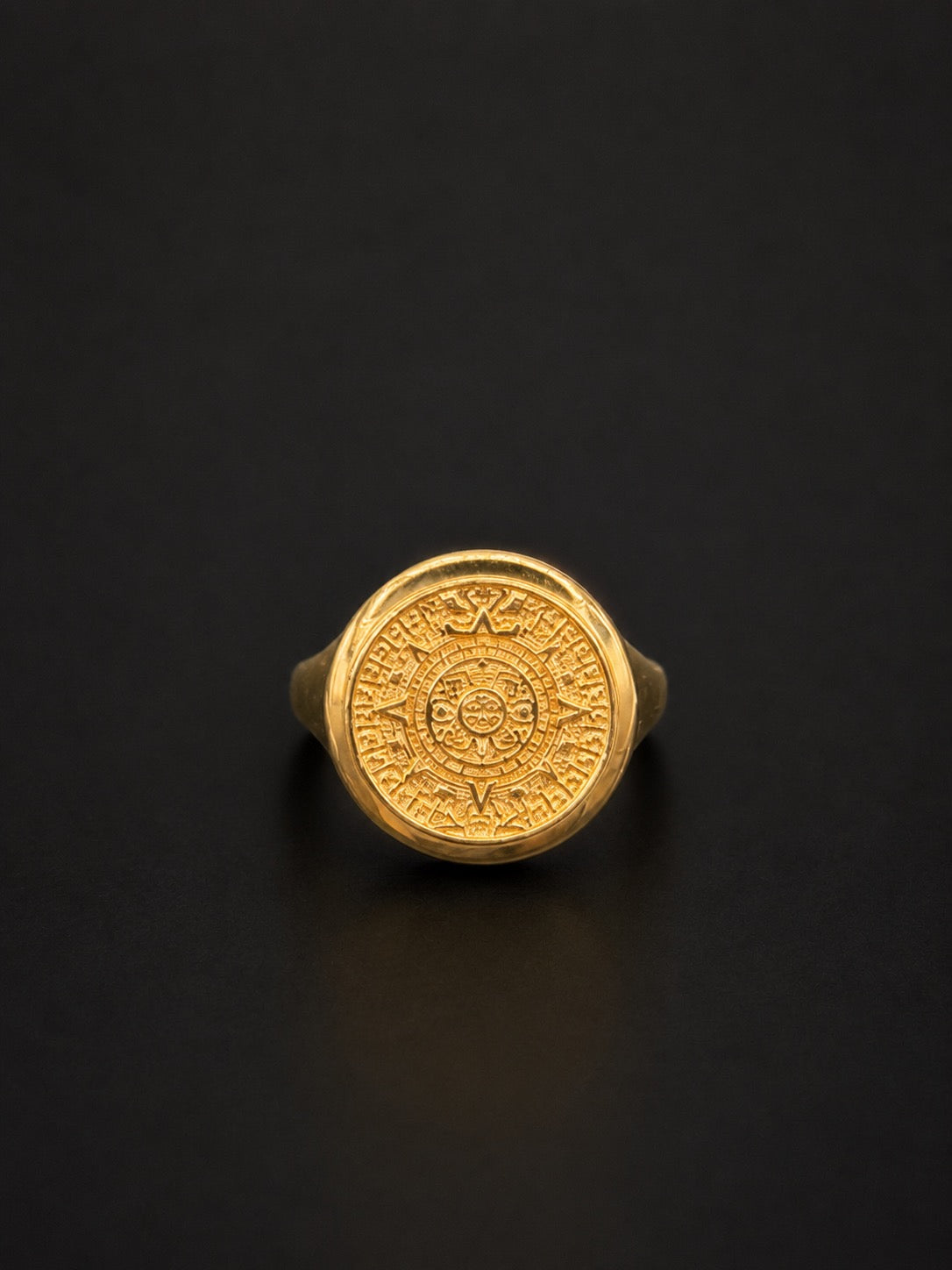 14k Gold Aztec Calendar Ring (18mm)