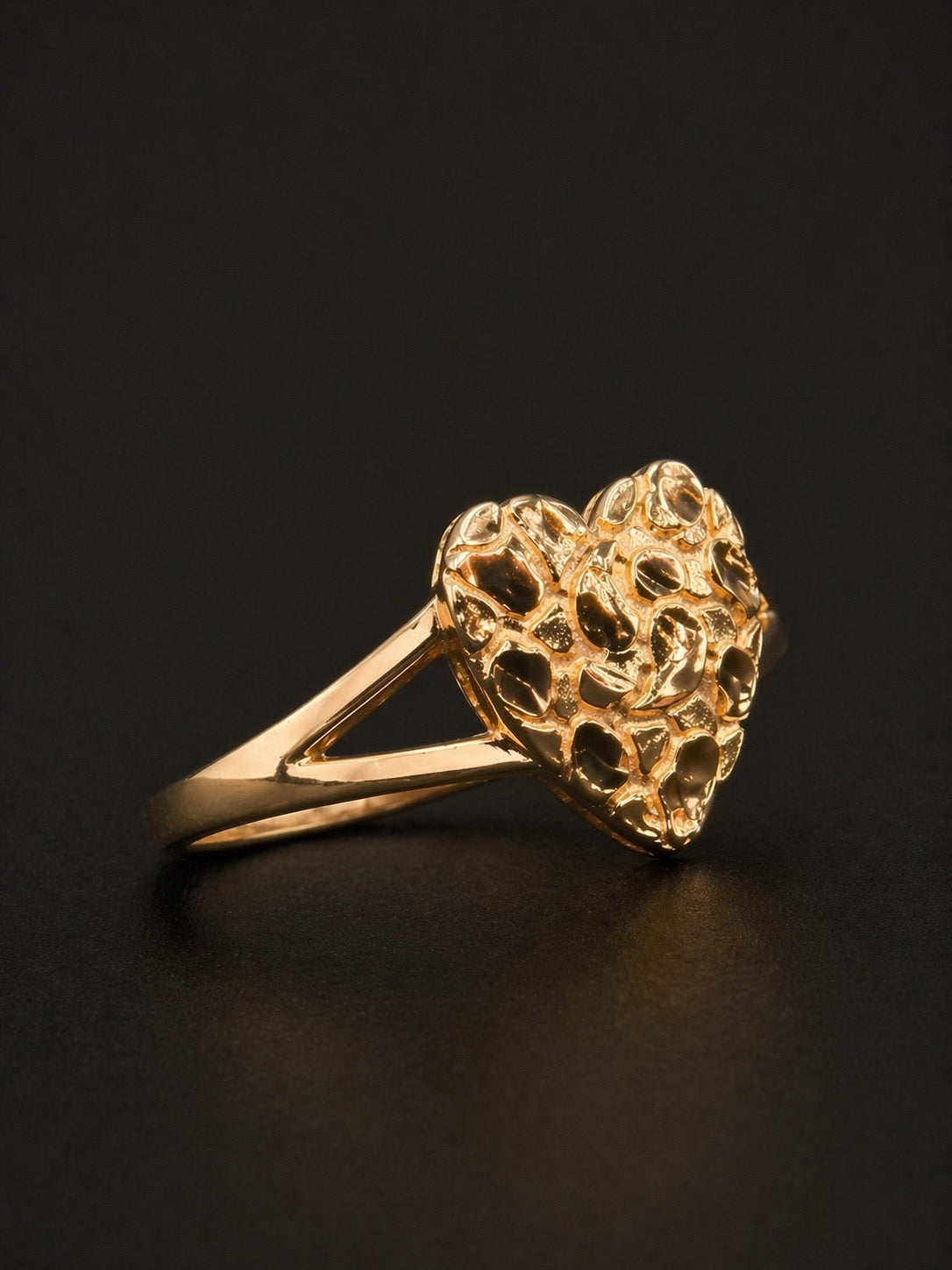 14k Gold Medium Heart Nugget Ring